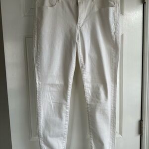American Eagle Outfitters Super Stretch White Jeggings